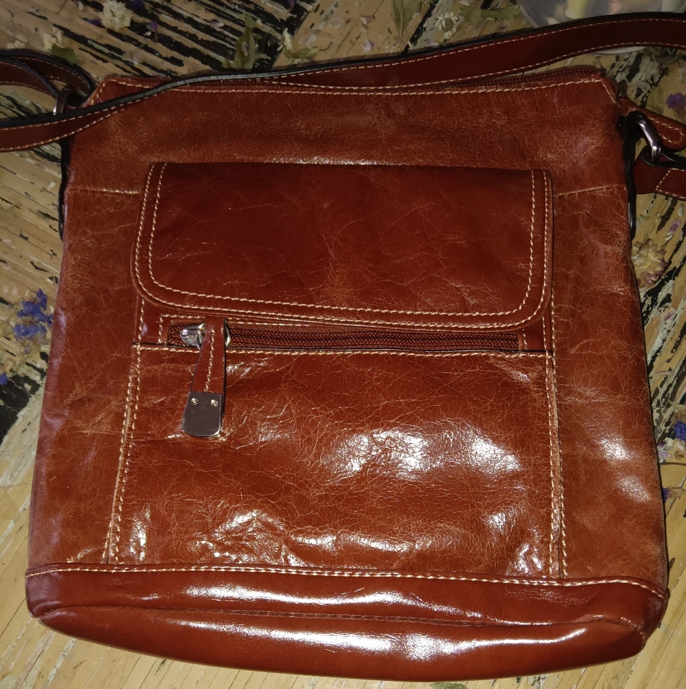 Gorgeous Brown crossbody purse